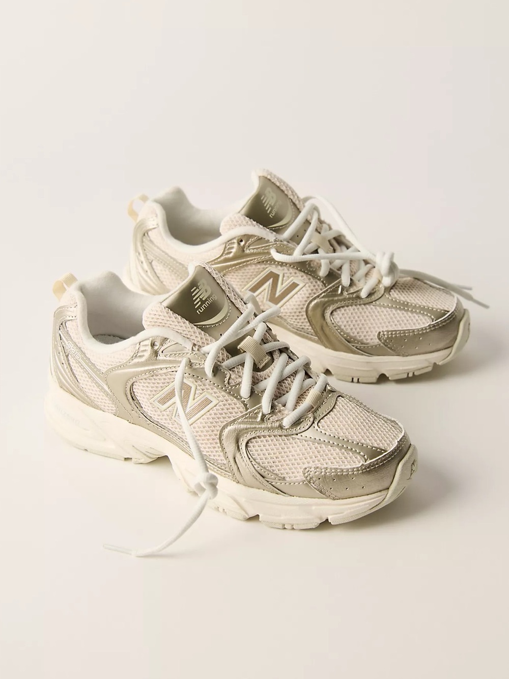 NIB Anthropologie New Balance 530 Sneakers in Metallic Gold Size Women’s 7